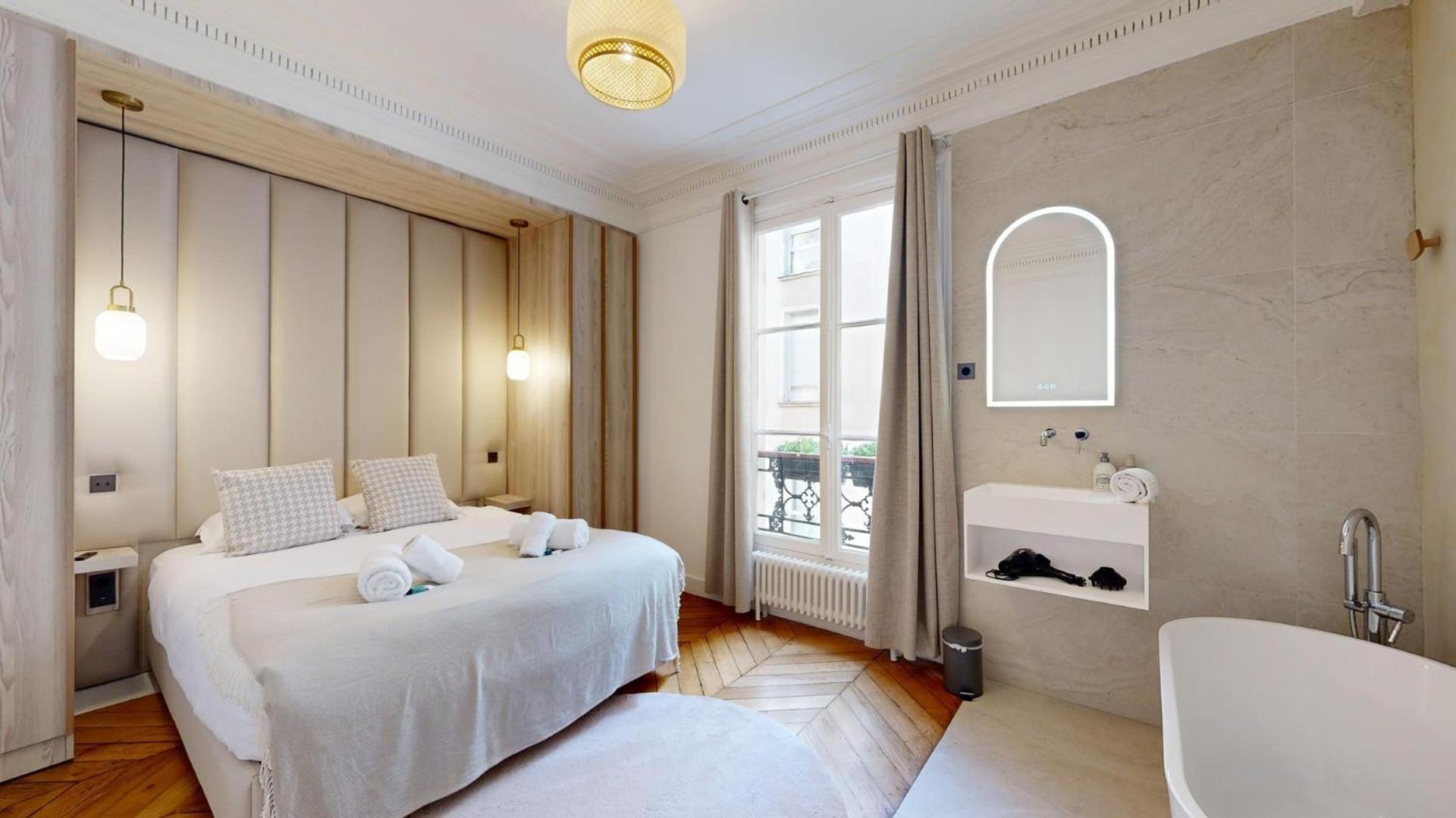 358 Suite Madeleine - Superbe Appartement A Paris Exterior photo